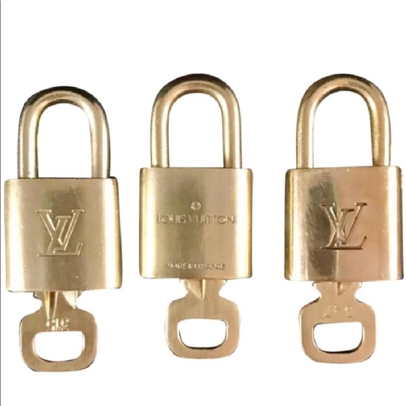 Authentic LV Set: 3 Locks & 3 Keys: CLEAN - Picture 3 of 7